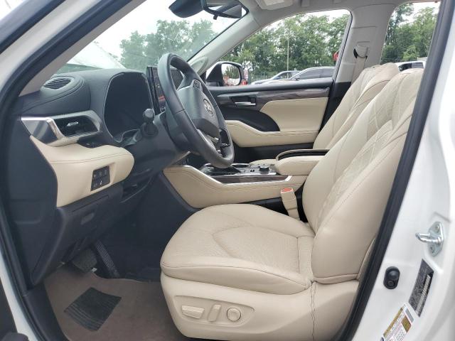 Zdjęcie 7 z aukcji – 2023 TOYOTA HIGHLANDER z VIN 5TDKDRBH3PS040536