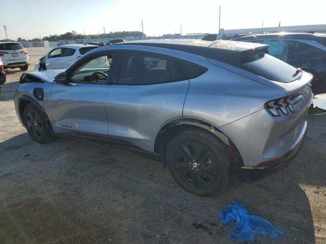 Photo 2 from auction – 2022 FORD MUSTANG MA with VIN 3FMTK2SU2NMA16395