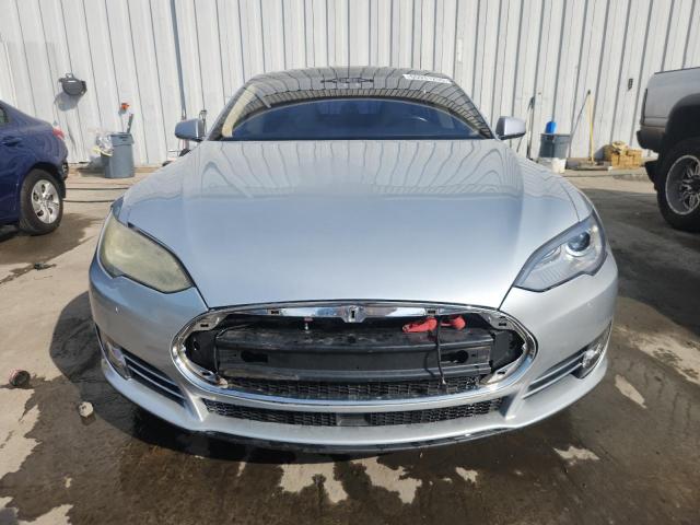 Photo 5 from auction – 2014 TESLA MODEL S with VIN 5YJSA1H11EFP65171