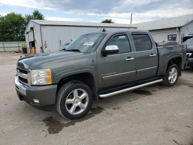 CHEVROLET SILVERADO 2011 with VIN 3GCPKSE3XBG165320 - Photo from auction
