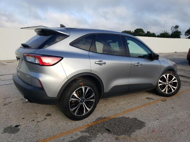 Photo 3 from auction – 2021 FORD ESCAPE SE with VIN 1FMCU9G63MUA32998