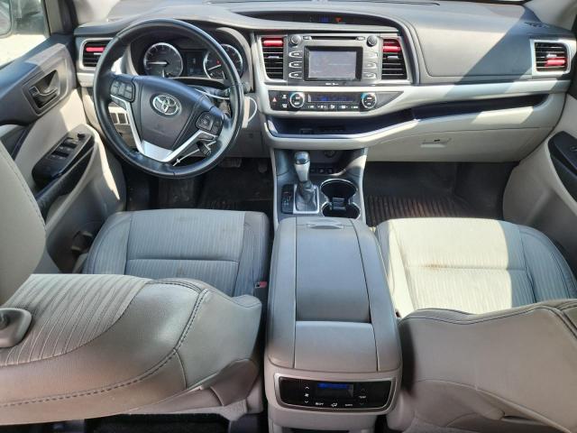Photo 8 from auction – 2015 TOYOTA HIGHLANDER with VIN 5TDBKRFH7FS085140