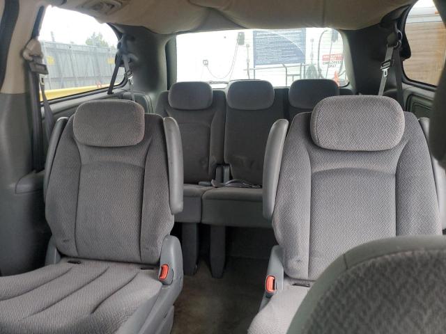 Photo 10 from auction – 2005 CHRYSLER TOWN & COU with VIN 2C4GP54L65R277969