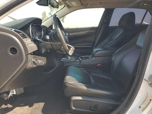 Photo 7 from auction – 2019 CHRYSLER 300 LIMITE with VIN 2C3CCAEG6KH609595