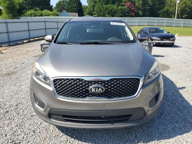 Photo 5 from auction – 2016 KIA SORENTO LX with VIN 5XYPG4A30GG040965