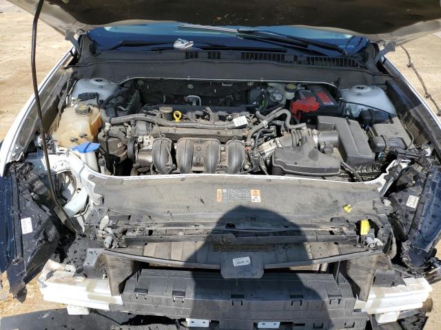 Photo 11 from auction – 2016 FORD FUSION S with VIN 3FA6P0G77GR165889