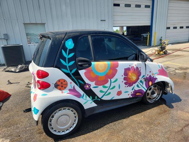 Photo 3 from auction – 2015 SMART FORTWO PUR with VIN WMEEJ3BA6FK817255