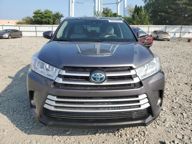 Photo 5 from auction – 2017 TOYOTA HIGHLANDER with VIN 5TDJGRFH2HS034337