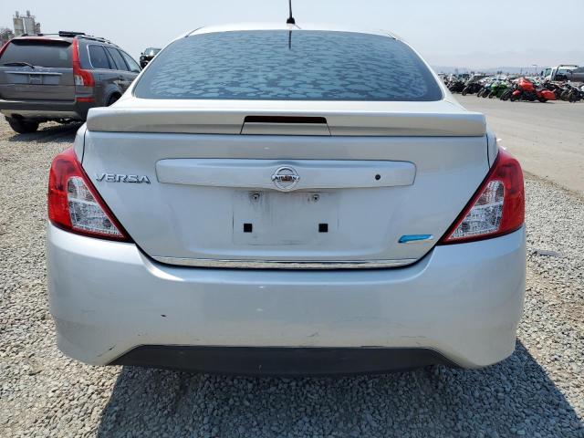 Zdjęcie 6 z aukcji – 2016 NISSAN VERSA S z VIN 3N1CN7AP3GL866262