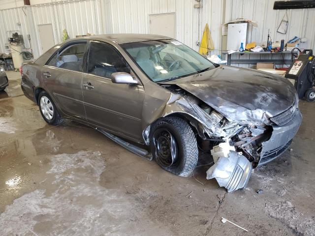 Photo 4 from auction – 2004 TOYOTA CAMRY LE with VIN 4T1BE32KX4U845829