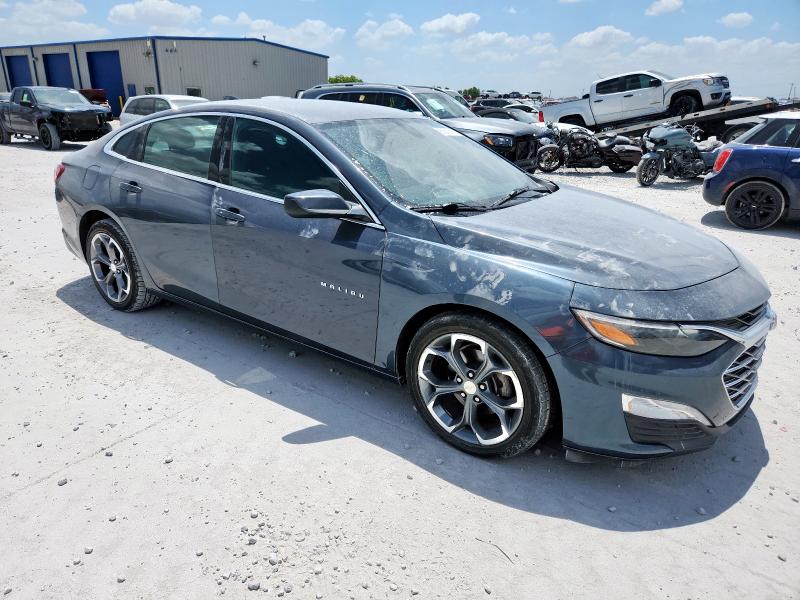 Photo 4 from auction – 2021 CHEVROLET MALIBU LT with VIN 1G1ZD5ST3MF006323