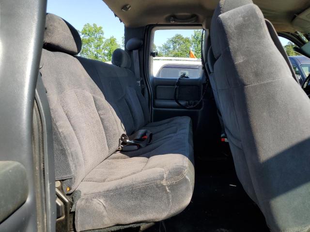 Photo 10 from auction – 2001 CHEVROLET SILVERADO with VIN 1GCHC29181E237423