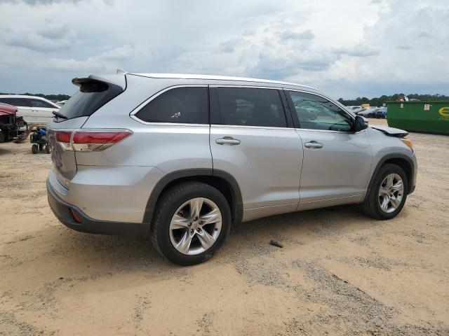 Photo 3 from auction – 2015 TOYOTA HIGHLANDER with VIN 5TDYKRFH4FS112997