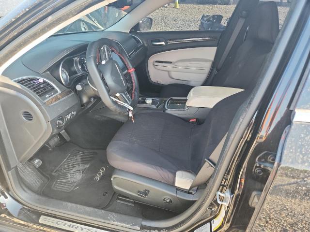 Photo 7 from auction – 2015 CHRYSLER 300C with VIN 2C3CCAETXFH884499
