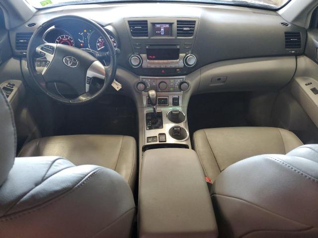 Photo 8 from auction – 2011 TOYOTA HIGHLANDER with VIN 5TDBK3EH6BS075496
