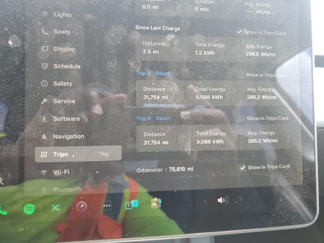 Photo 9 from auction – 2021 TESLA MODEL Y with VIN 5YJYGDEE7MF311460