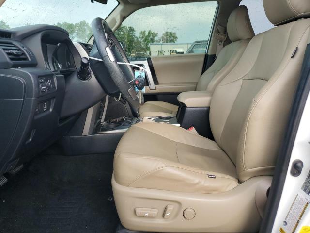 Photo 7 from auction – 2018 TOYOTA 4RUNNER SR with VIN JTEZU5JR8J5177076