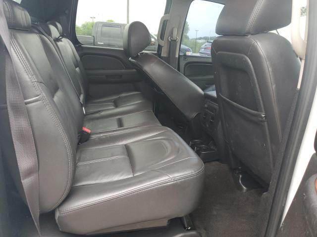 Photo 10 from auction – 2012 CHEVROLET AVALANCHE with VIN 3GNTKEE78CG141934