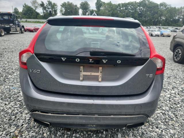 Photo 6 from auction – 2017 VOLVO V60 T5 PRE with VIN YV140MEK7H1350776