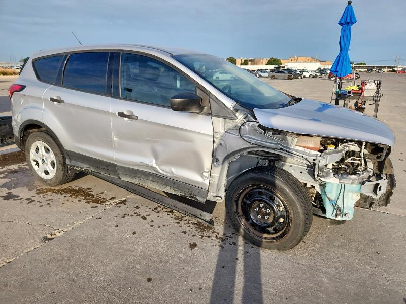 Photo 4 from auction – 2019 FORD ESCAPE S with VIN 1FMCU0F79KUB86621