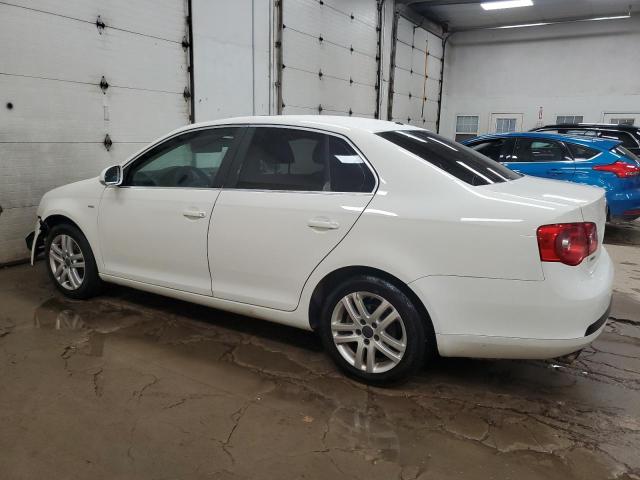 Photo 2 from auction – 2007 VOLKSWAGEN JETTA WOLF with VIN 3VWEF71KX7M121619