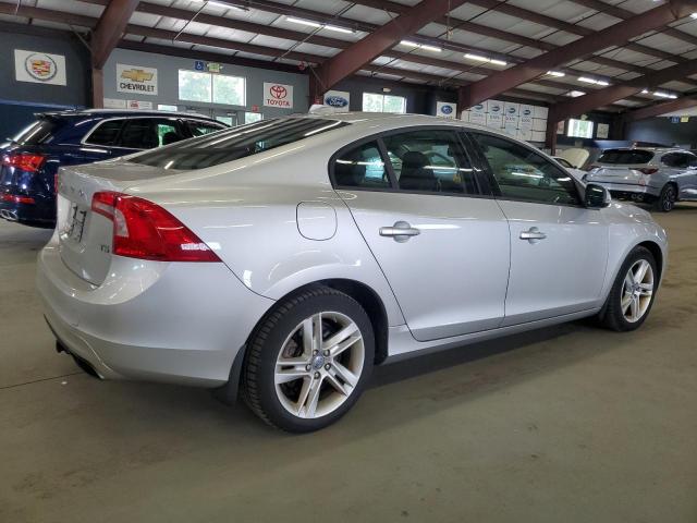 Photo 3 from auction – 2015 VOLVO S60 with VIN YV126MFA7F2310166