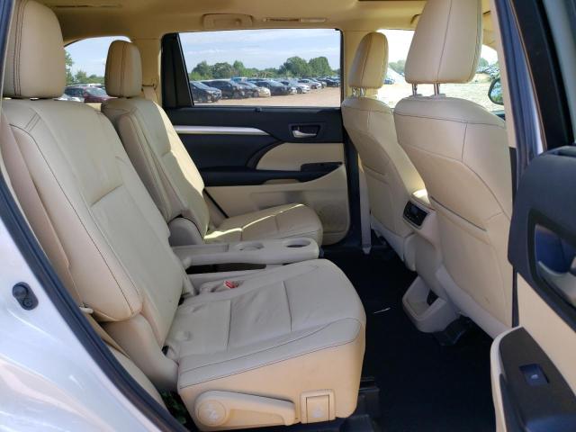 Photo 11 from auction – 2019 TOYOTA HIGHLANDER with VIN 5TDKZRFH5KS324674