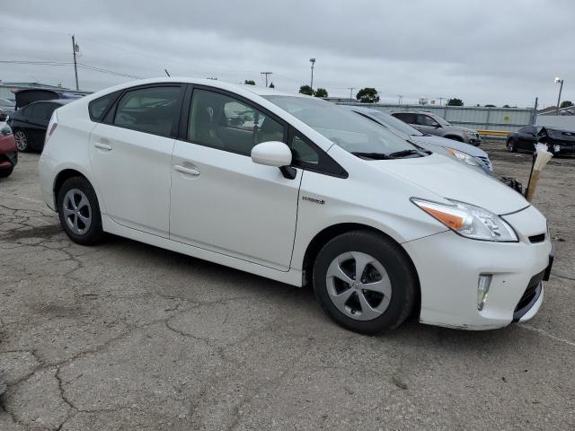 Photo 4 from auction – 2015 TOYOTA PRIUS with VIN JTDKN3DU8F0423538