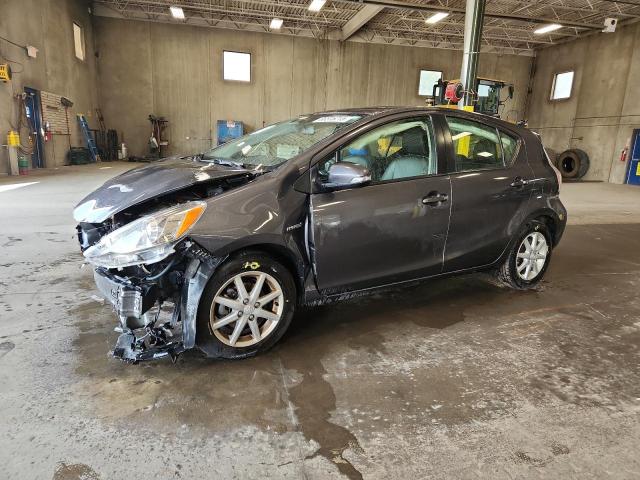 TOYOTA PRIUS C 2016 with VIN JTDKDTB34G1135542 - Photo from auction