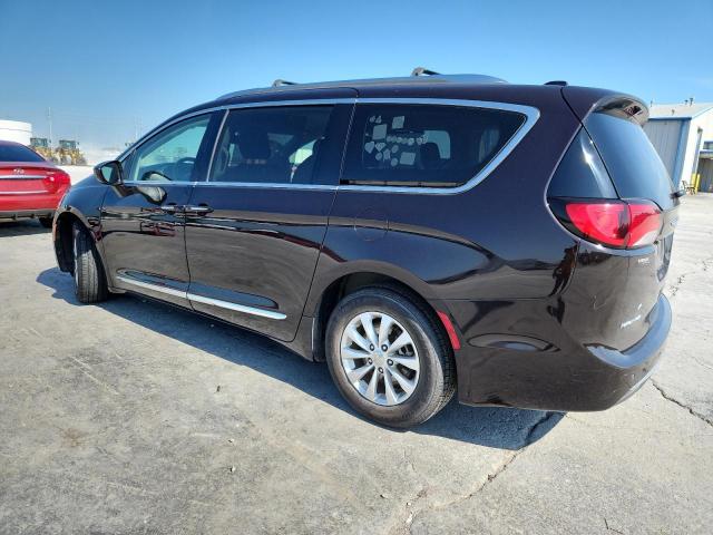 Фото 2 с аукциона – 2018 CHRYSLER PACIFICA T с VIN 2C4RC1BGXJR124153