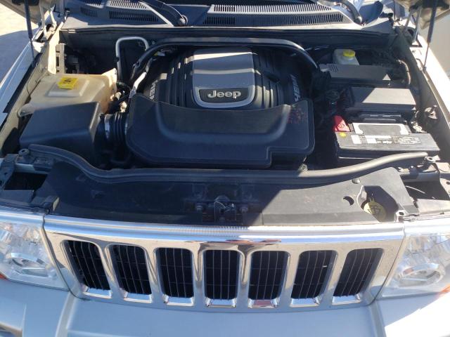 Photo 11 from auction – 2008 JEEP COMMANDER with VIN 1J8HG58208C182836