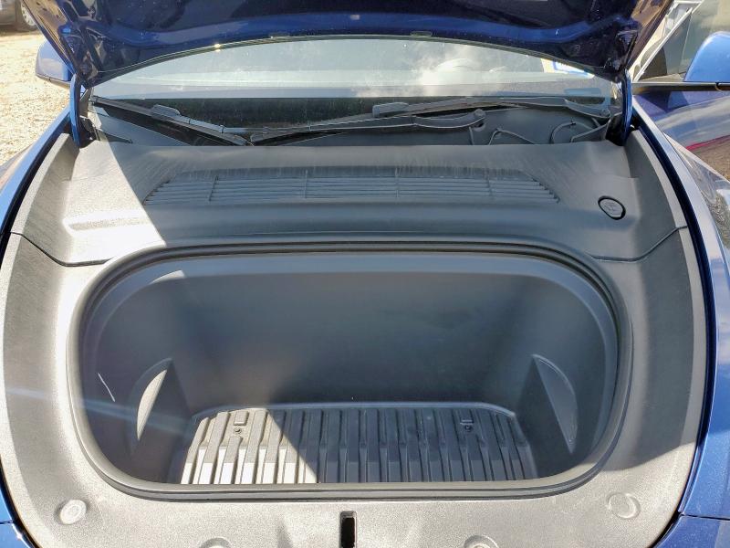 Photo 12 from auction – 2022 TESLA MODEL Y with VIN 7SAYGDEF7NF463669