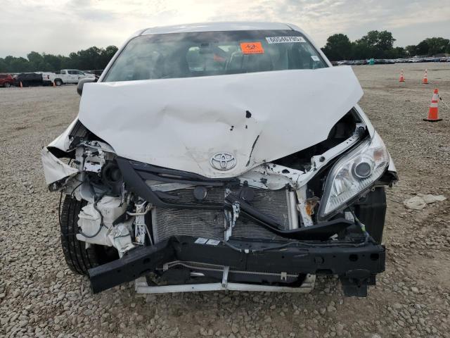 Photo 5 from auction – 2017 TOYOTA SIENNA with VIN 5TDZZ3DC8HS776498