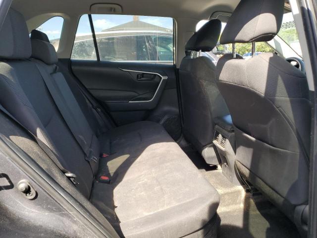 Photo 11 from auction – 2019 TOYOTA RAV4 LE with VIN 2T3LWRFV2KW036810