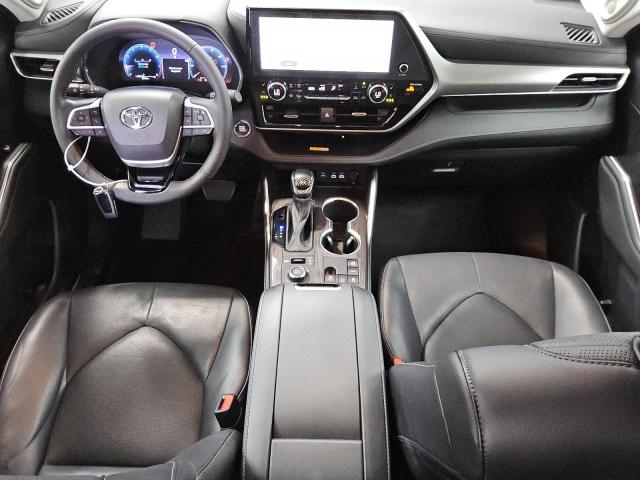 Photo 8 from auction – 2023 TOYOTA HIGHLANDER with VIN 5TDKDRBH5PS518617