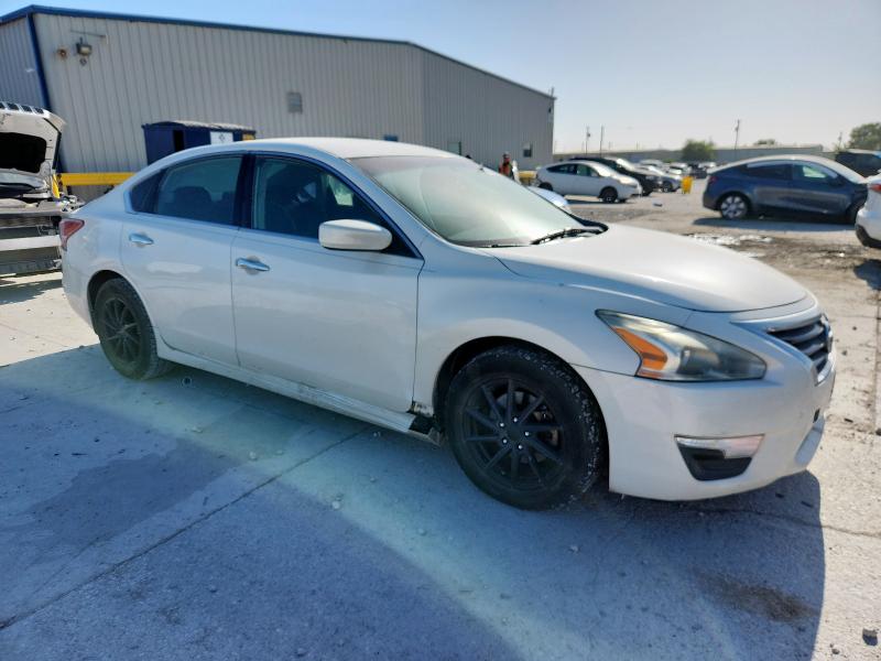 Photo 4 from auction – 2013 NISSAN ALTIMA 2.5 with VIN 1N4AL3AP8DN443911