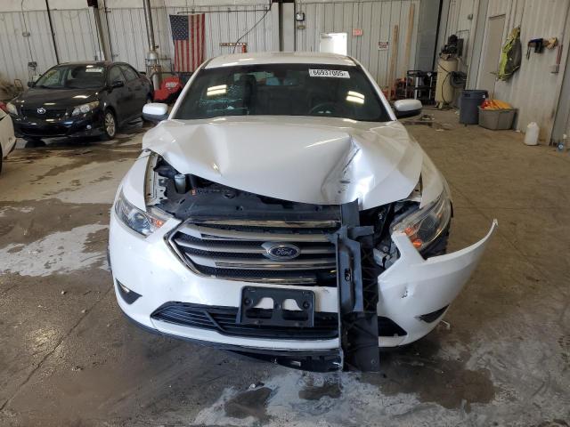 Photo 5 from auction – 2015 FORD TAURUS SEL with VIN 1FAHP2E80FG179512