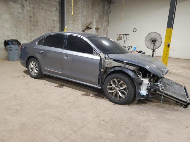 Photo 4 from auction – 2016 VOLKSWAGEN PASSAT S with VIN 1VWAT7A37GC034391