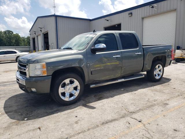 CHEVROLET SILVERADO 2011 with VIN 3GCPKSE39BG215835 - Photo from auction
