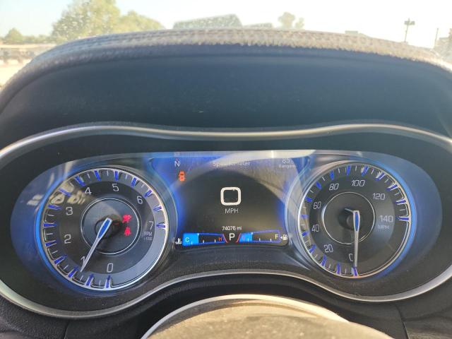 Photo 9 from auction – 2019 CHRYSLER 300 TOURIN with VIN 2C3CCAAG8KH602072