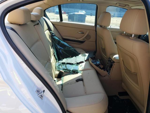 Photo 10 from auction – 2006 BMW 330 I with VIN WBAVB33556KR78299