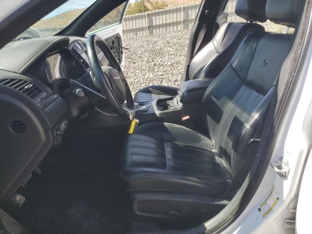 Photo 7 from auction – 2018 CHRYSLER 300 S with VIN 2C3CCAGG0JH250353