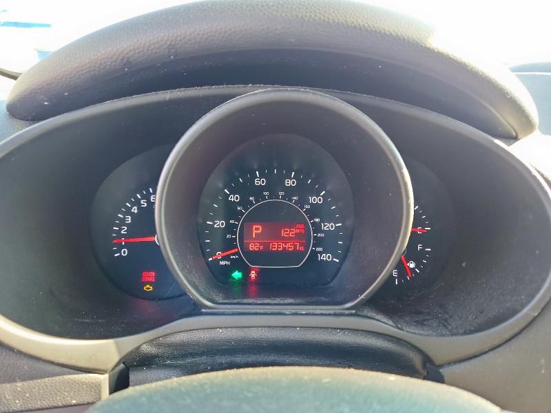 Photo 9 from auction – 2014 KIA SOUL with VIN KNDJN2A26E7733184