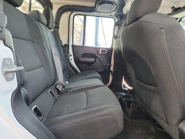 Photo 10 from auction – 2020 JEEP GLADIATOR with VIN 1C6HJTAG8LL202172