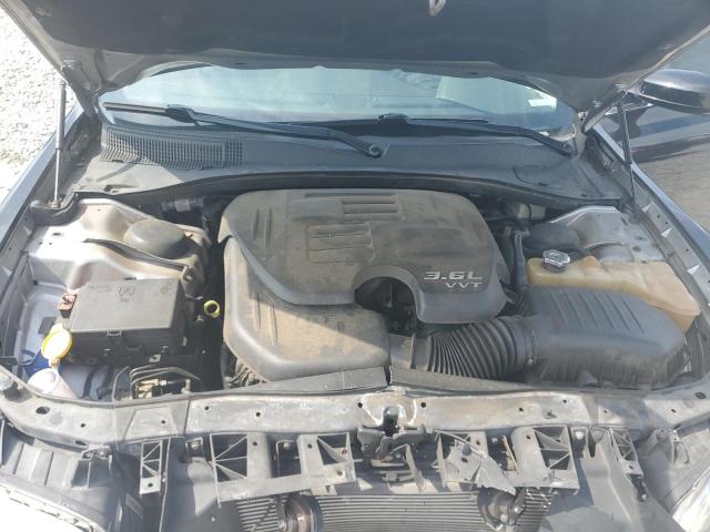 Photo 11 from auction – 2016 CHRYSLER 300 LIMITE with VIN 2C3CCAAG2GH190545