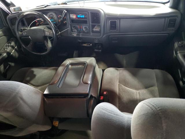 Photo 8 from auction – 2005 CHEVROLET SILVERADO with VIN 1GCHC23275F958964