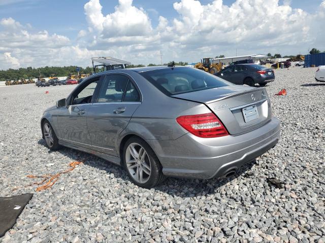 Photo 2 from auction – 2013 MERCEDES-BENZ C with VIN WDDGF4HB6DR264552