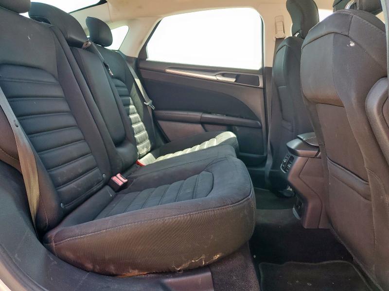Photo 10 from auction – 2014 FORD FUSION SE with VIN 3FA6P0LU9ER376729