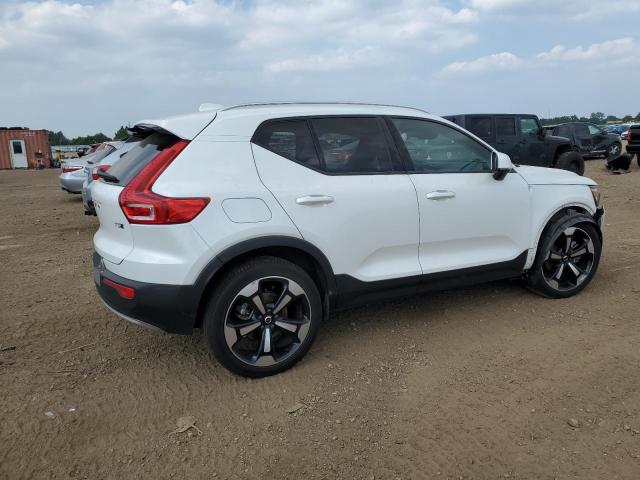 Photo 3 from auction – 2022 VOLVO XC40 T5 MO with VIN YV4162UK9N2654319