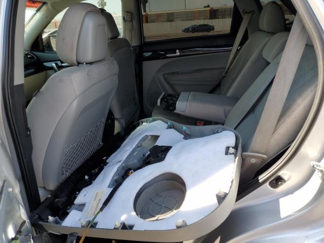 Photo 11 from auction – 2015 KIA SORENTO with VIN 5XYKT3A65FG575248